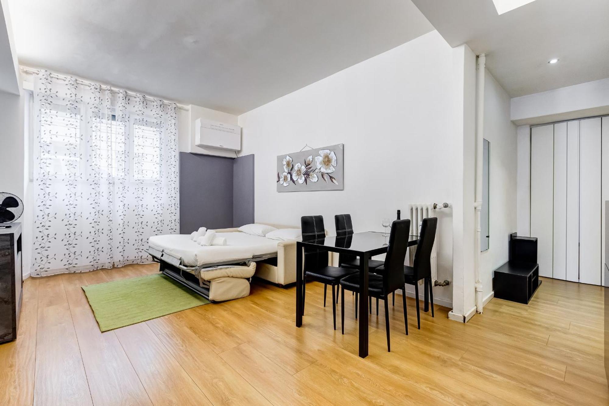 Vivilo Collection - Statonia Design Apartment โรม ภายนอก รูปภาพ
